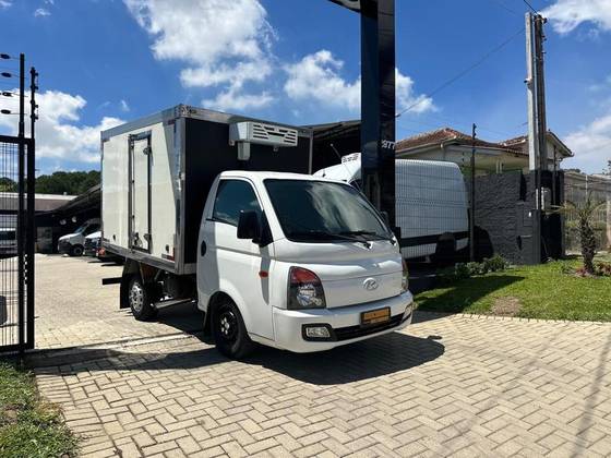 HYUNDAI HR 2.5 LONGO COM CAÇAMBA 4X2 16V 130CV TURBO INTERCOOLER DIESEL 2P MANUAL